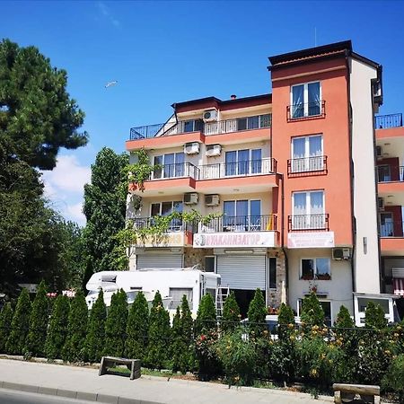 Respekt Guest House Napospart Kültér fotó