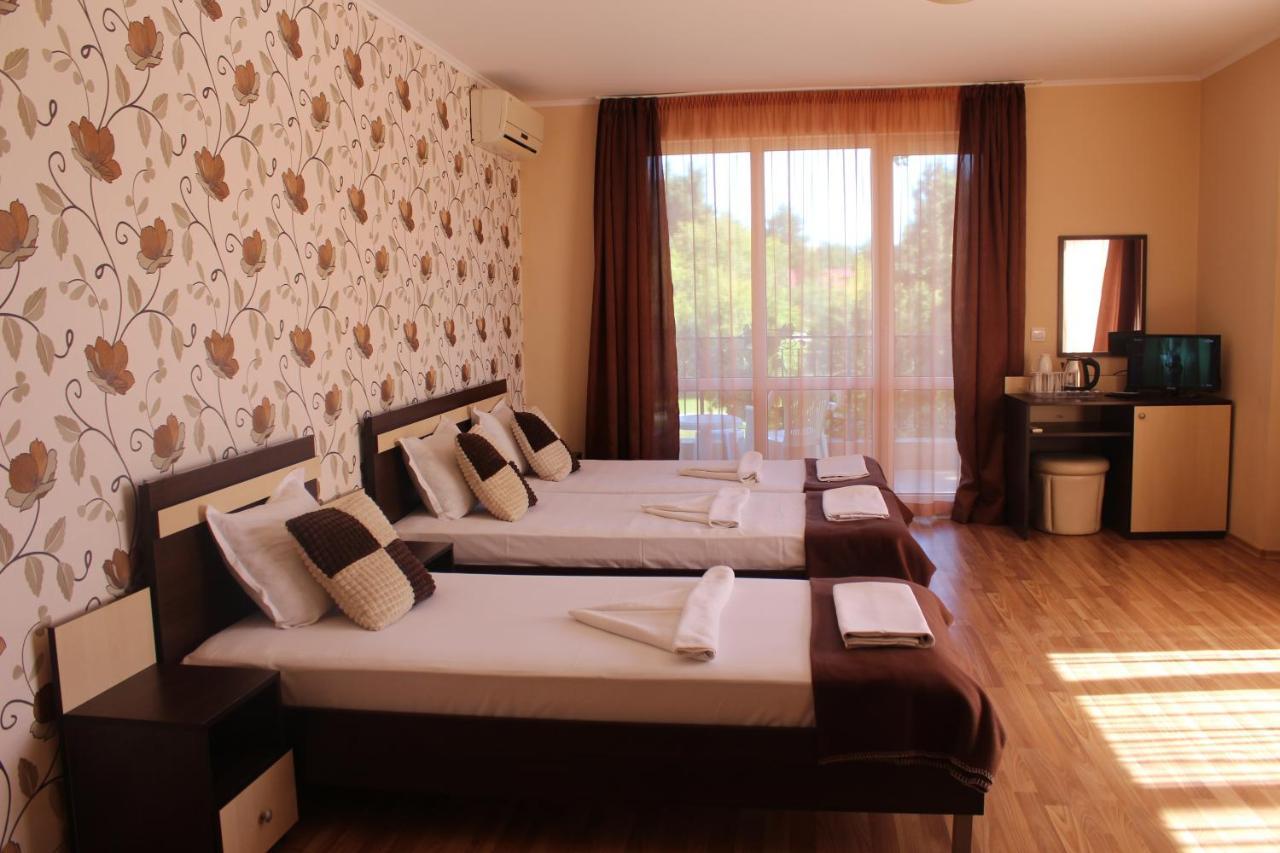 Respekt Guest House Napospart Kültér fotó