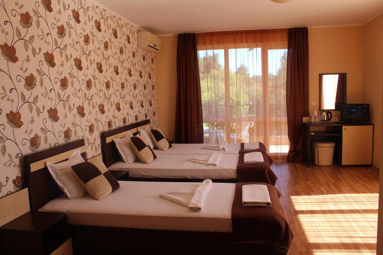 Respekt Guest House Napospart Kültér fotó