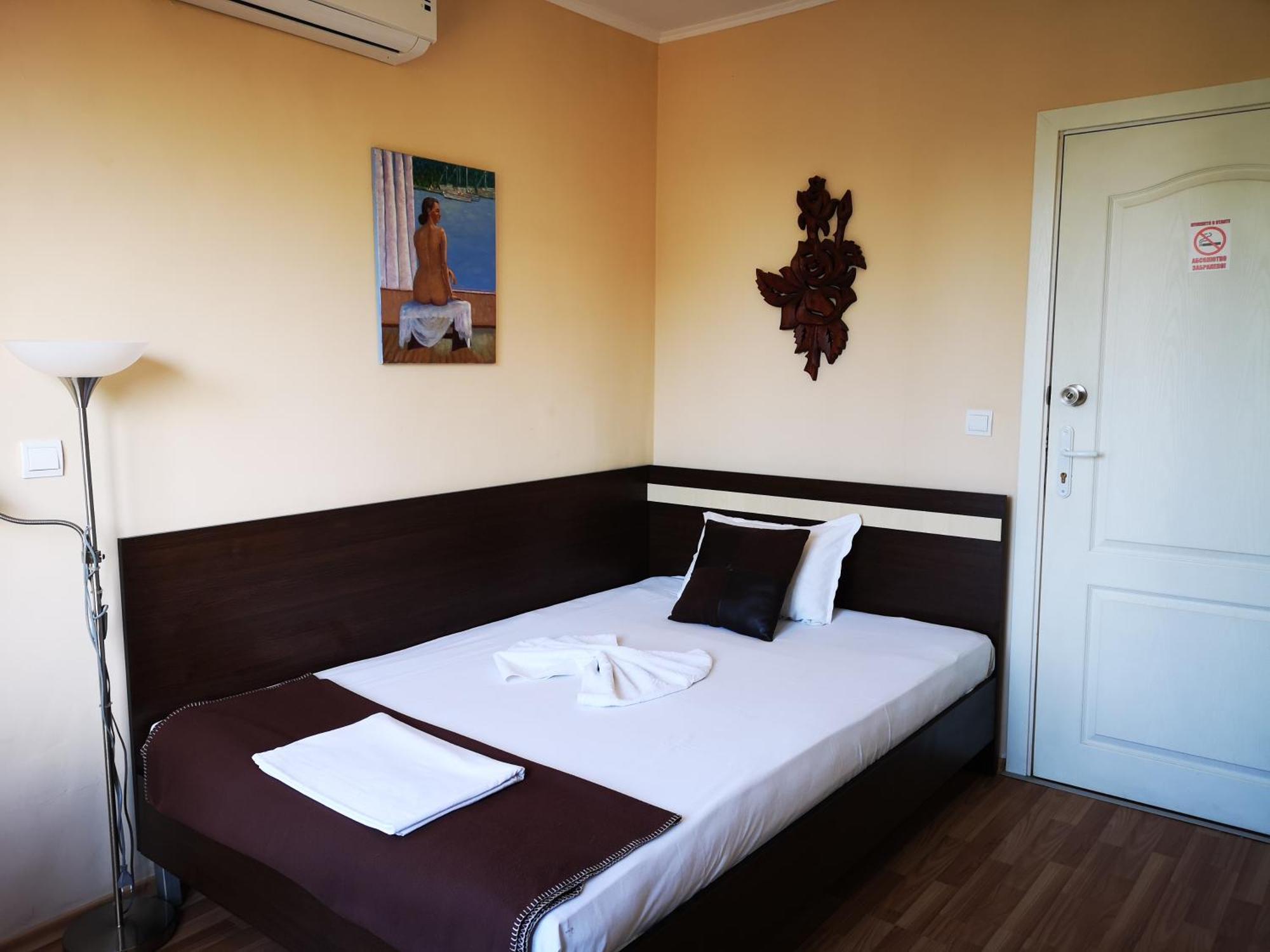Respekt Guest House Napospart Szoba fotó